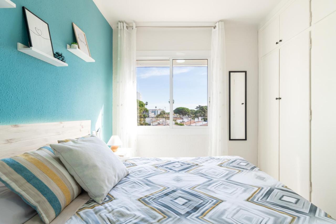 Coastal Paradise & Cozy Home With A 100M From The Beach! 坎布里尔斯 外观 照片