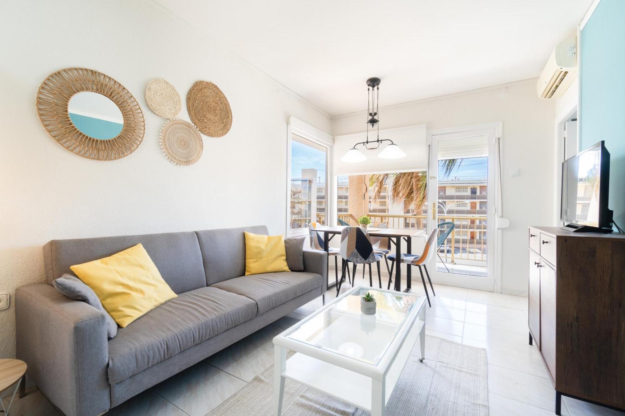 Coastal Paradise & Cozy Home With A 100M From The Beach! 坎布里尔斯 外观 照片